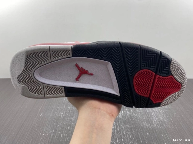 Jordan 4 Air DH6927-161 Cement Red 0811